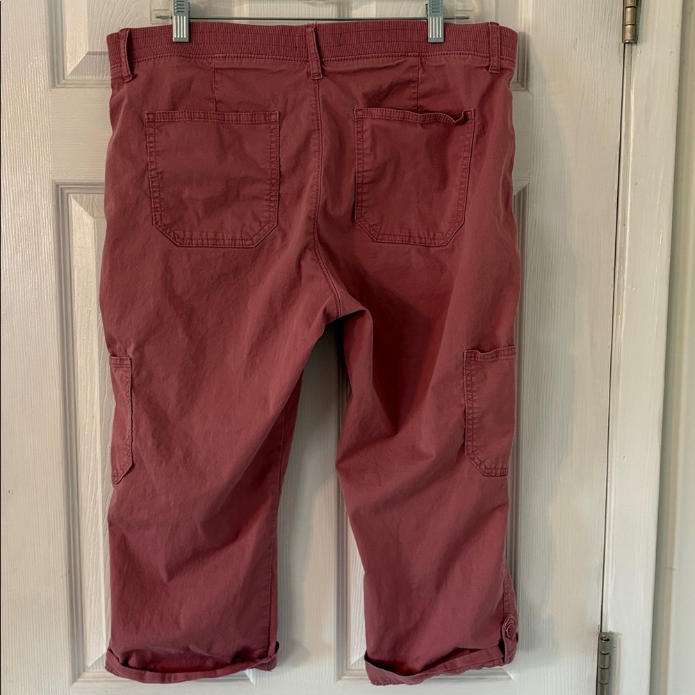 Lee Relaxed Fit Mid Rise Capri Cargo Pants Size 16 Mauve Pink Stretch - Picture 4 of 6